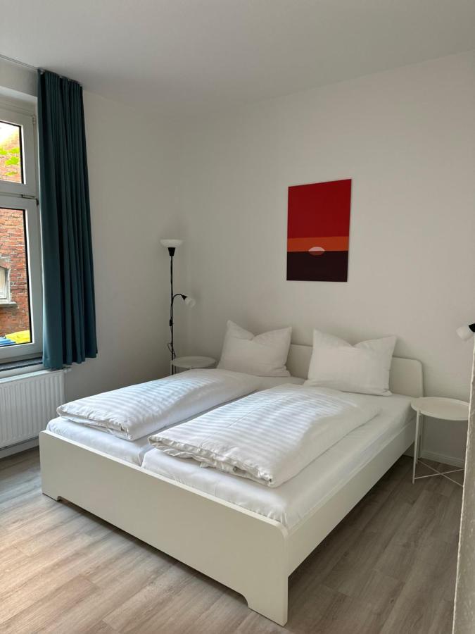 Hotel Dh -Deutsches Haus- 埃姆登 外观 照片