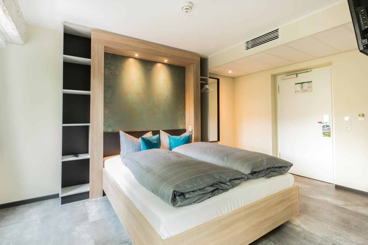 Hotel Dh -Deutsches Haus- 埃姆登 外观 照片